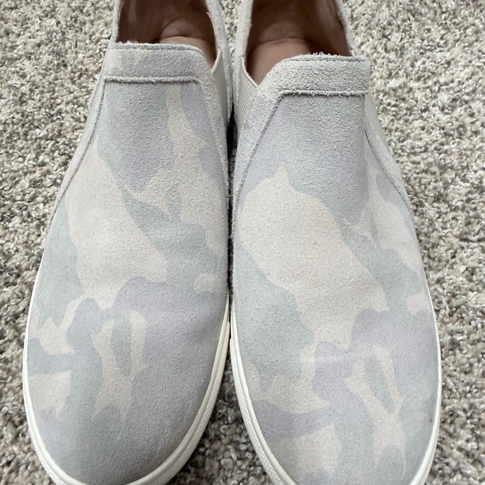 Men's Slip-On Camouflage Shoes